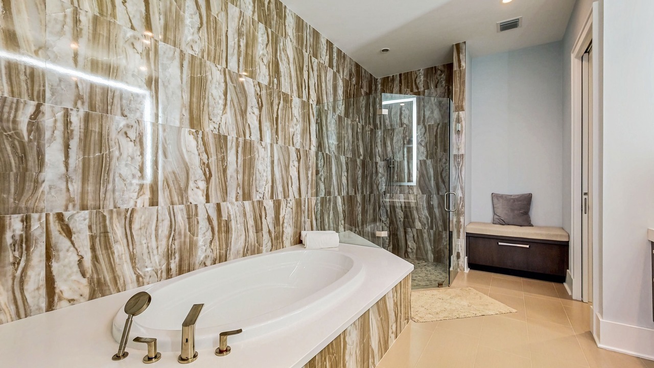 Photo of Bathroom in East Fort Lauderdale