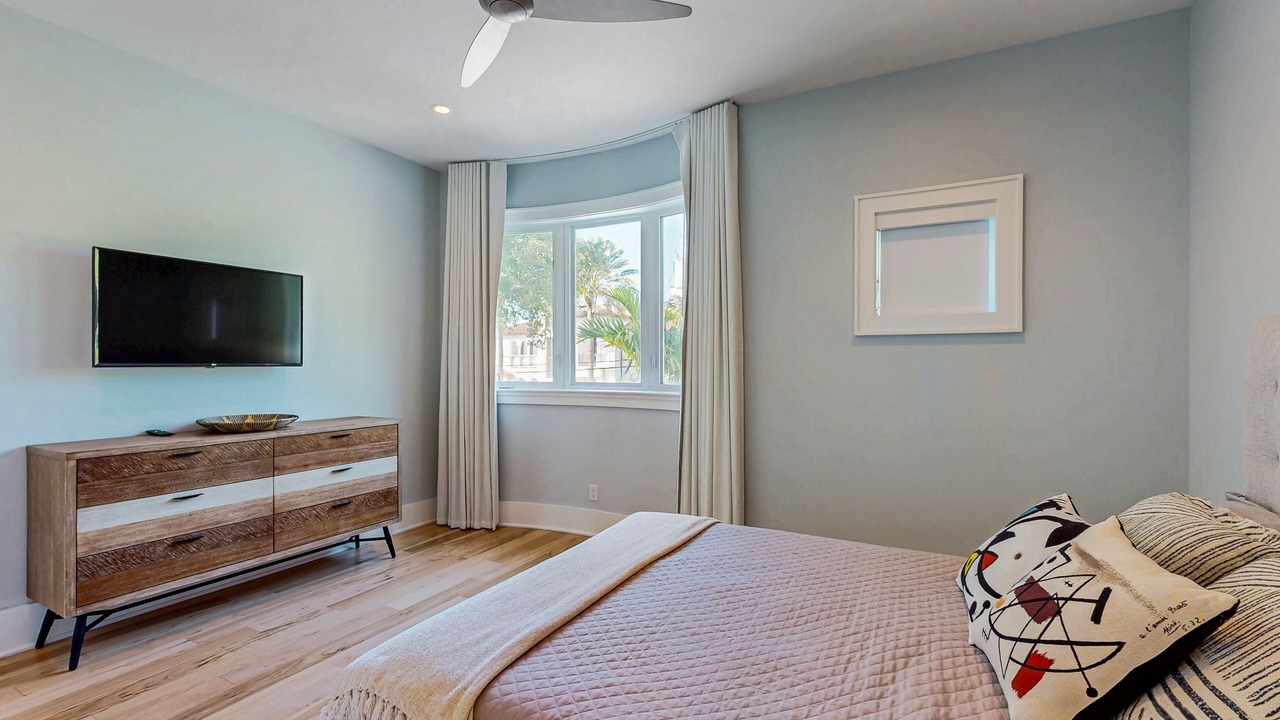 Photo of Bedroom in East Fort Lauderdale