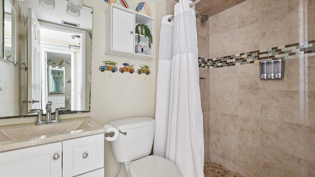 Photo of Bathroom in Avon By The Sea