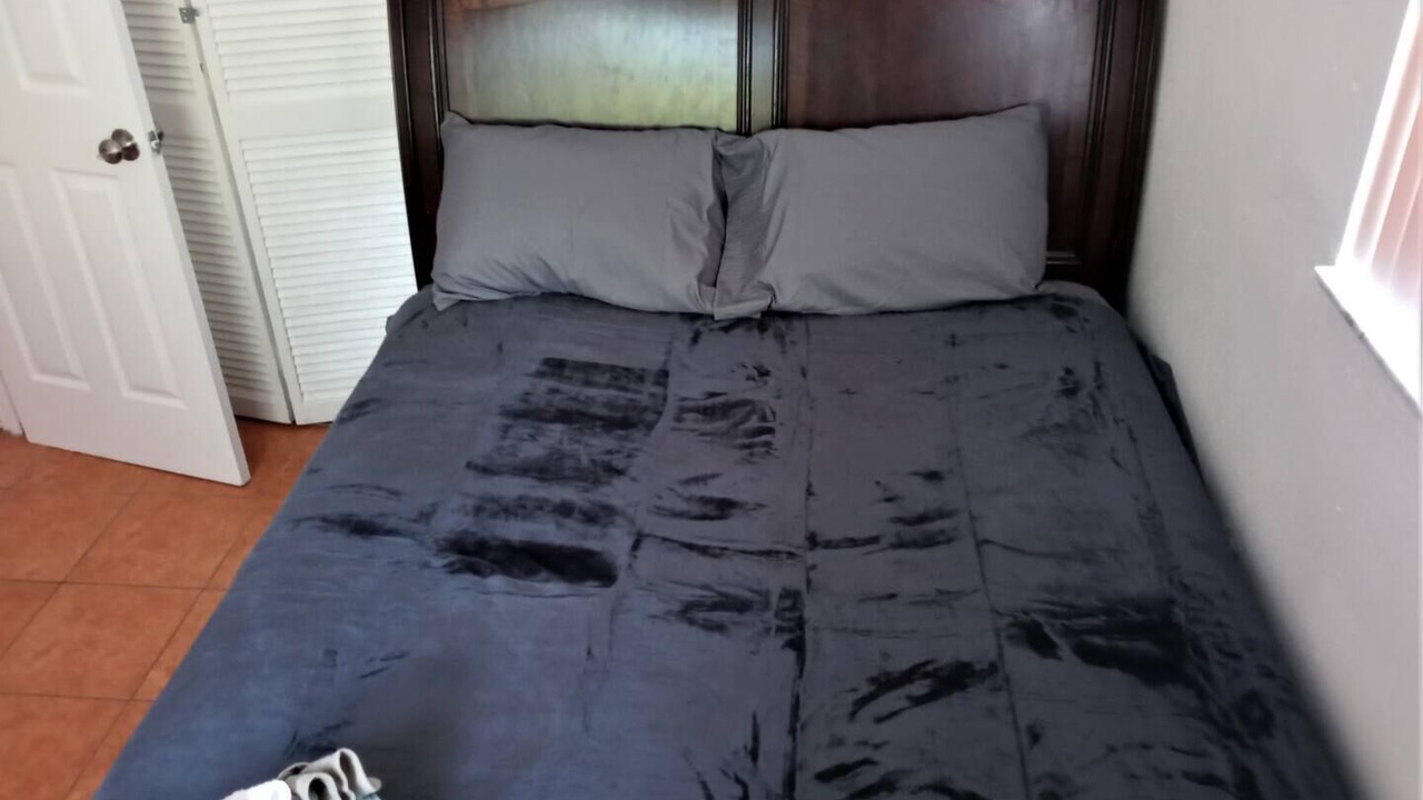 Photo of Bedroom in Pinellas Park