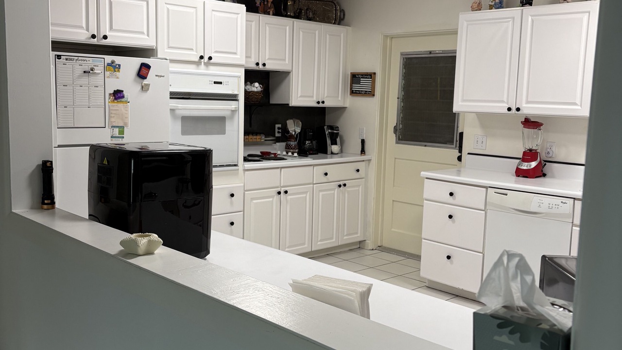 Photo of Kitchen in Cypress Gardens