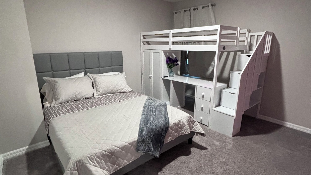 Photo of Bedroom in Winter Haven