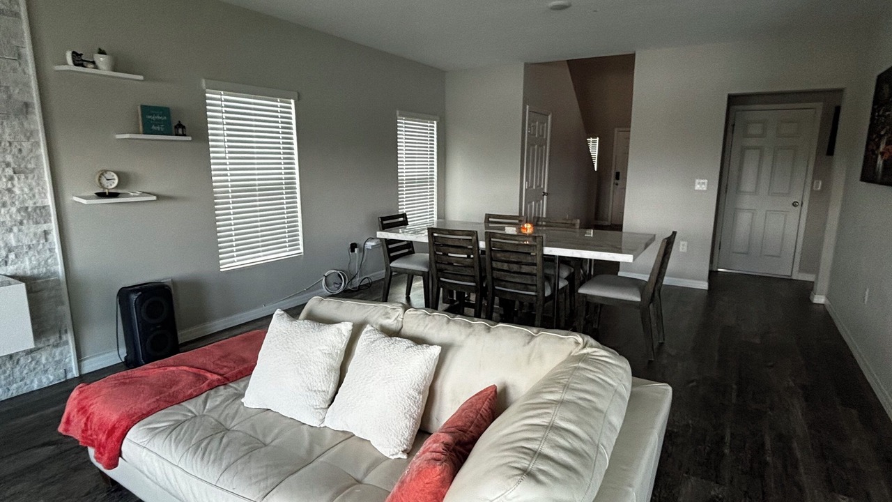 Photo of Livingroom in Winter Haven