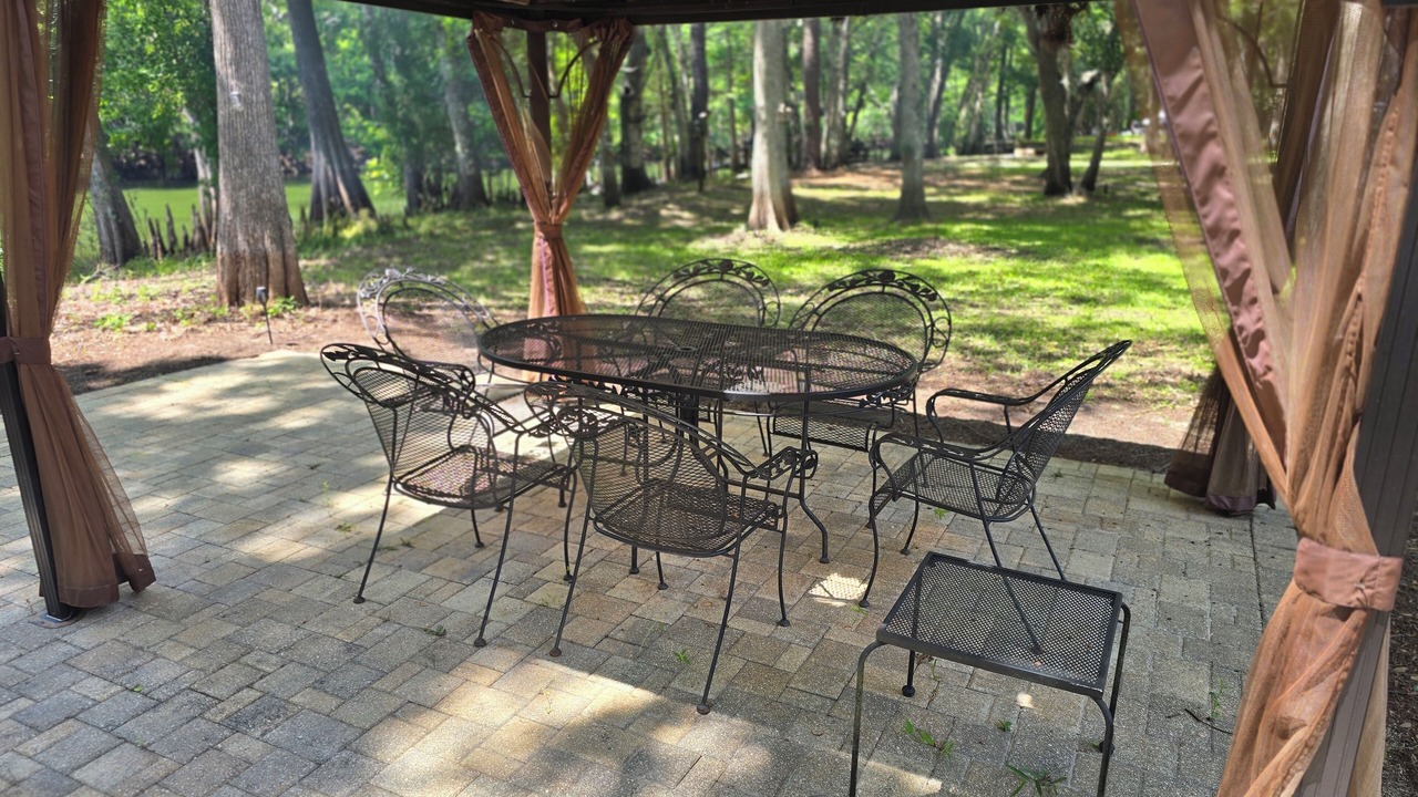Photo of Others in Dunnellon