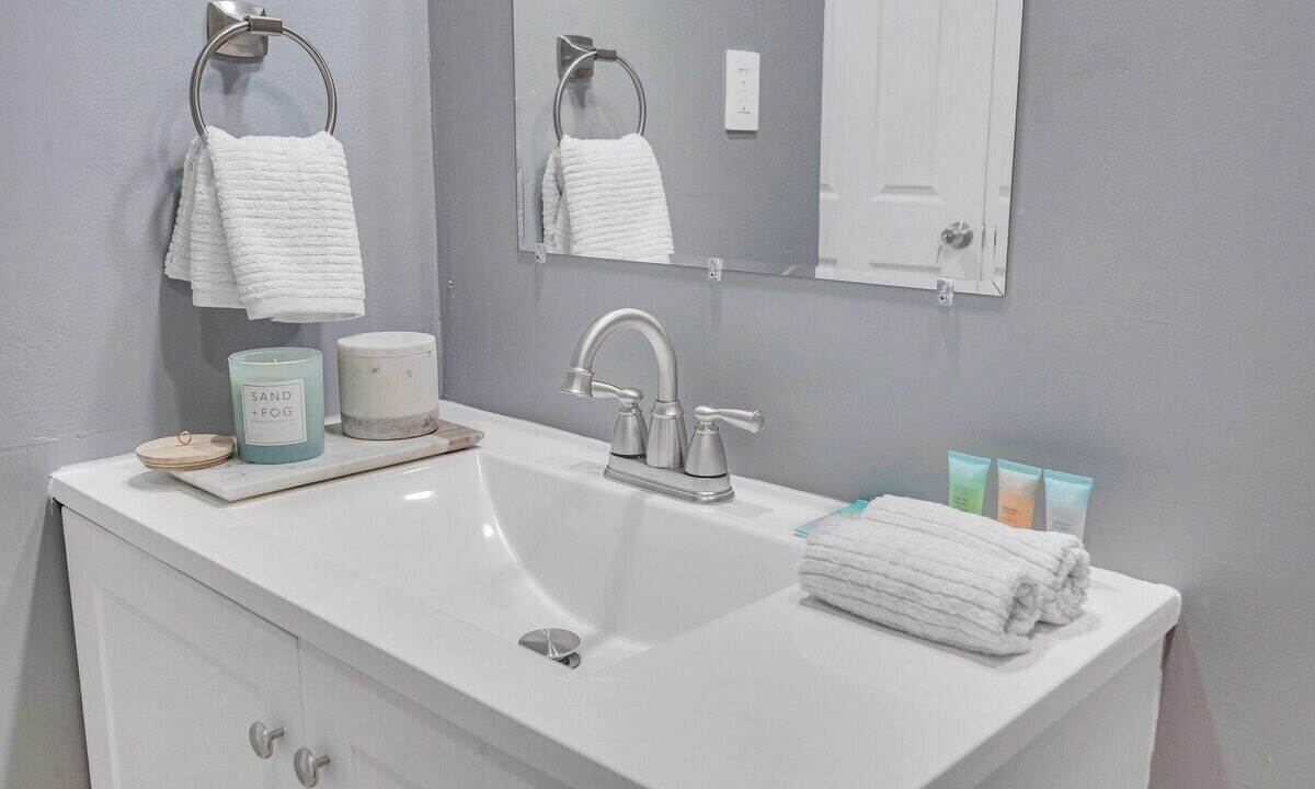 Photo of Bathroom in Biscayne Park