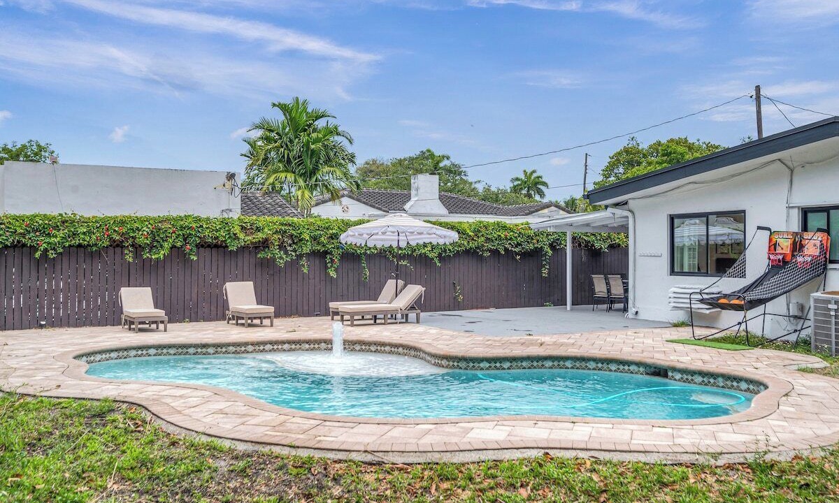 Photo of Outdoor in Biscayne Park