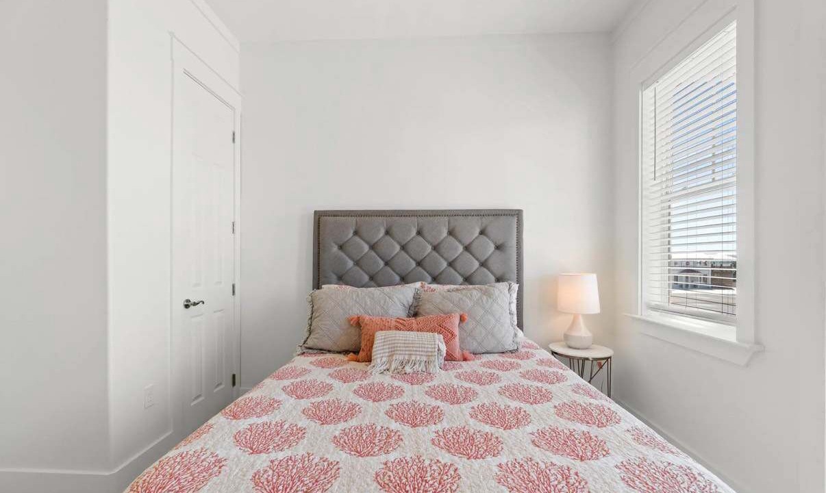 Photo of Bedroom in Waterside Village