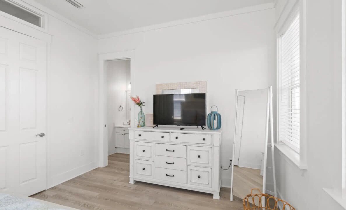 Photo of Bedroom in Waterside Village