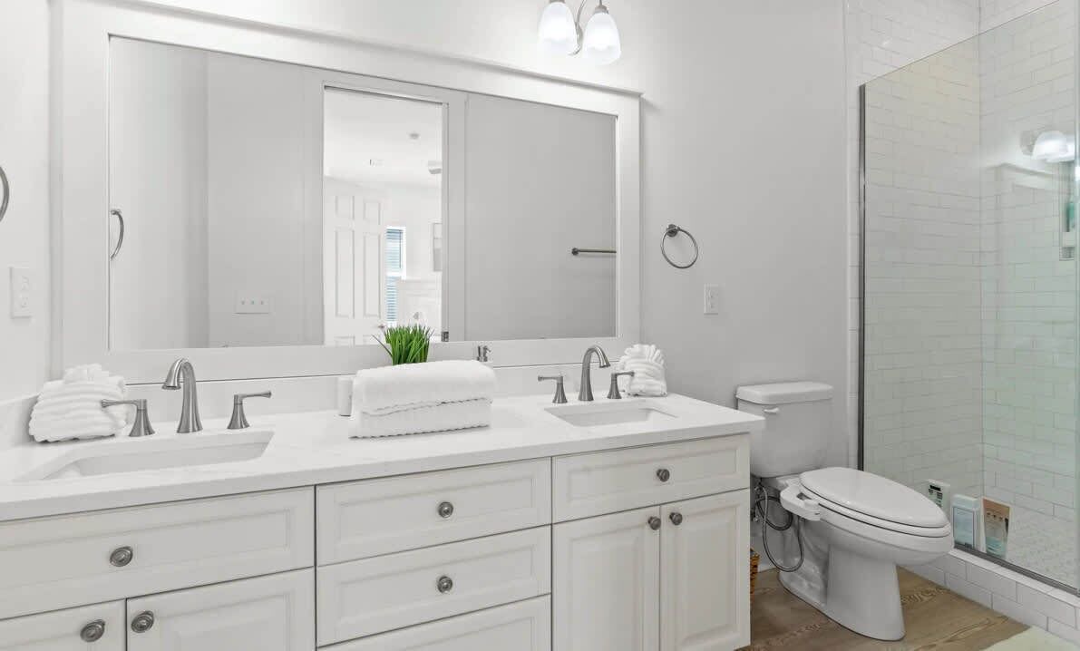 Photo of Bathroom in Waterside Village