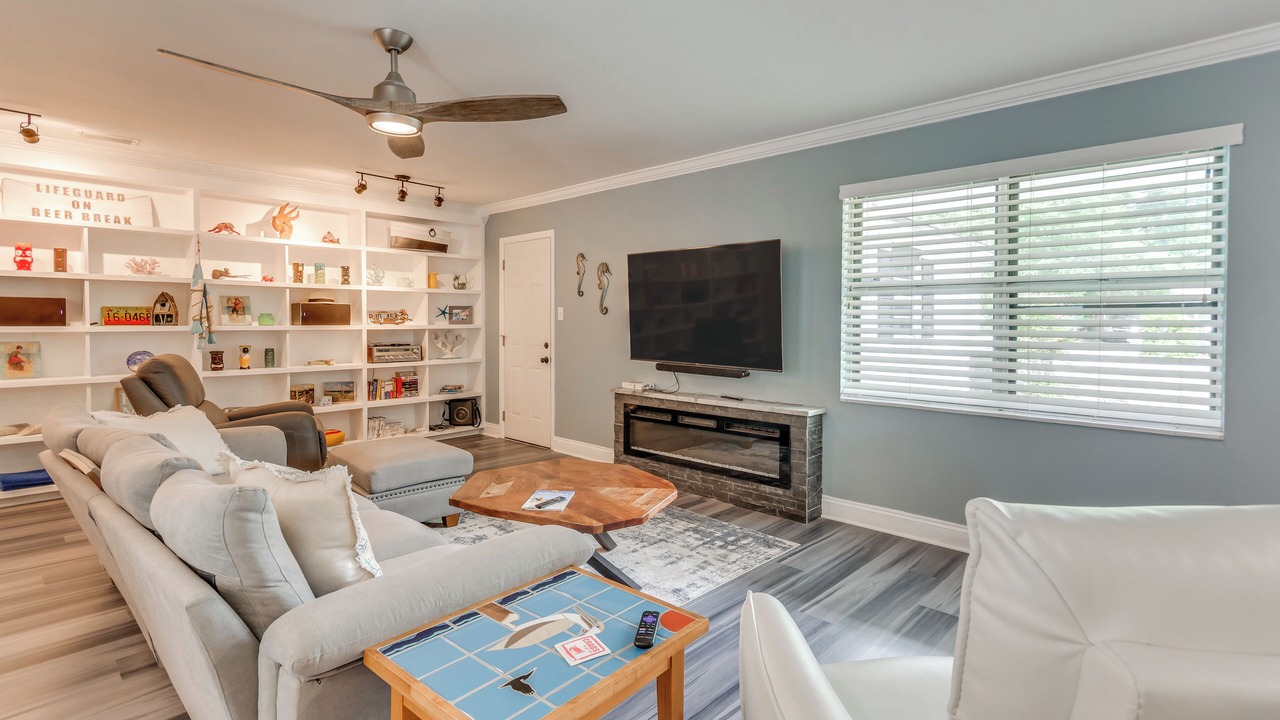 Photo of Bedroom in Northeast Pensacola