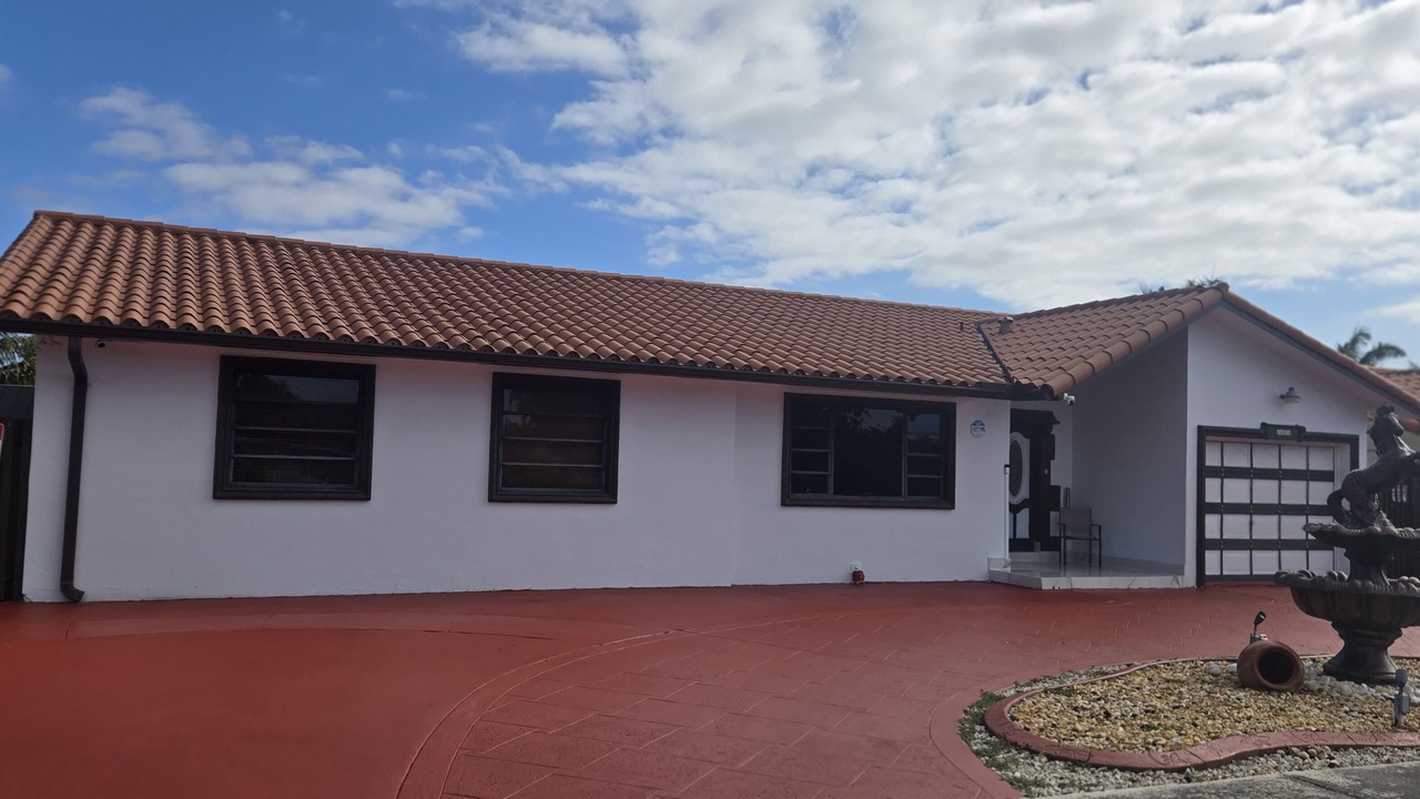 Photo of Outdoor in Tamiami