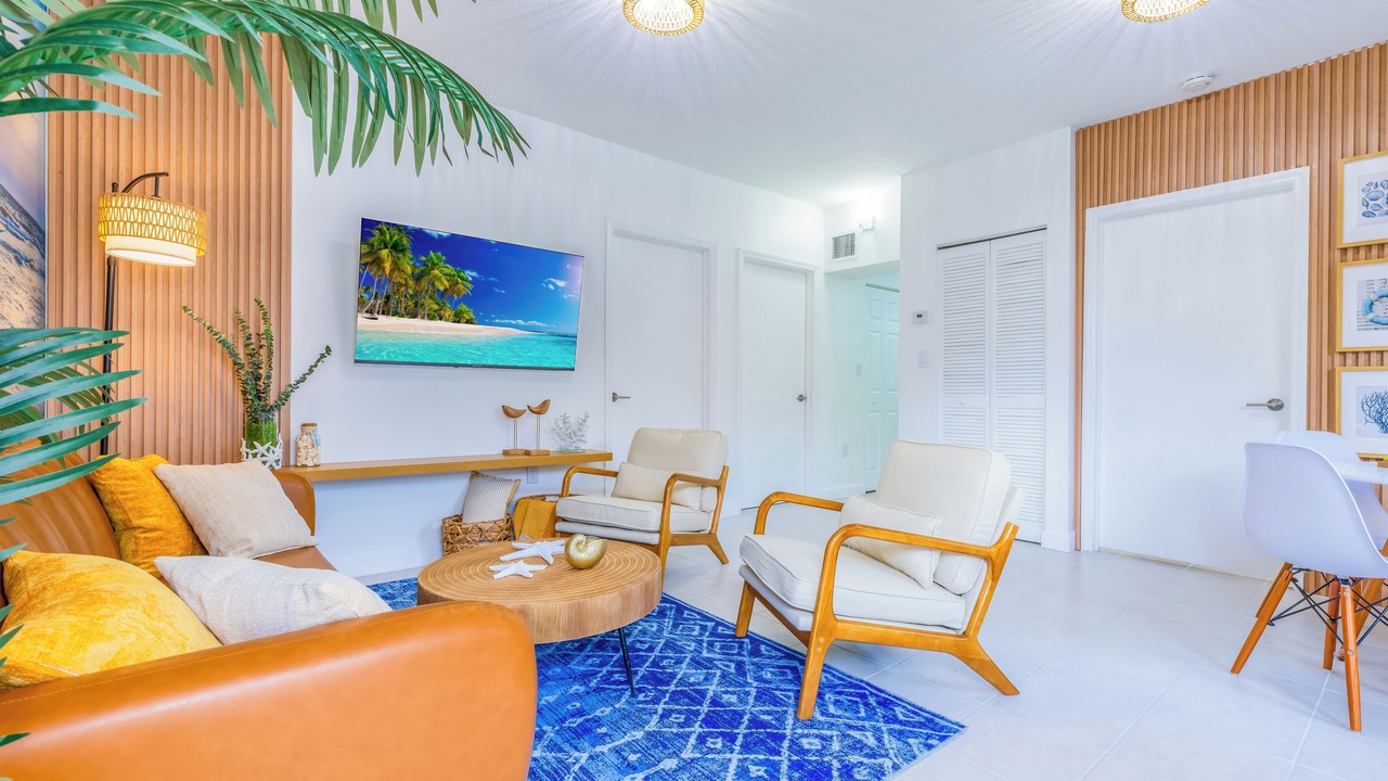 Photo of Livingroom in West Little Havana