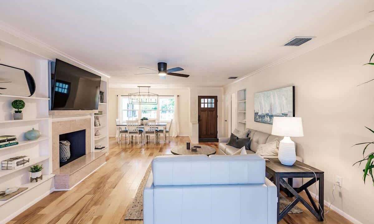 Photo of Livingroom in Indian Beach Sapphire Shores