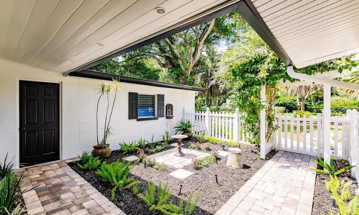 Photo of Patio Balcony in Indian Beach Sapphire Shores