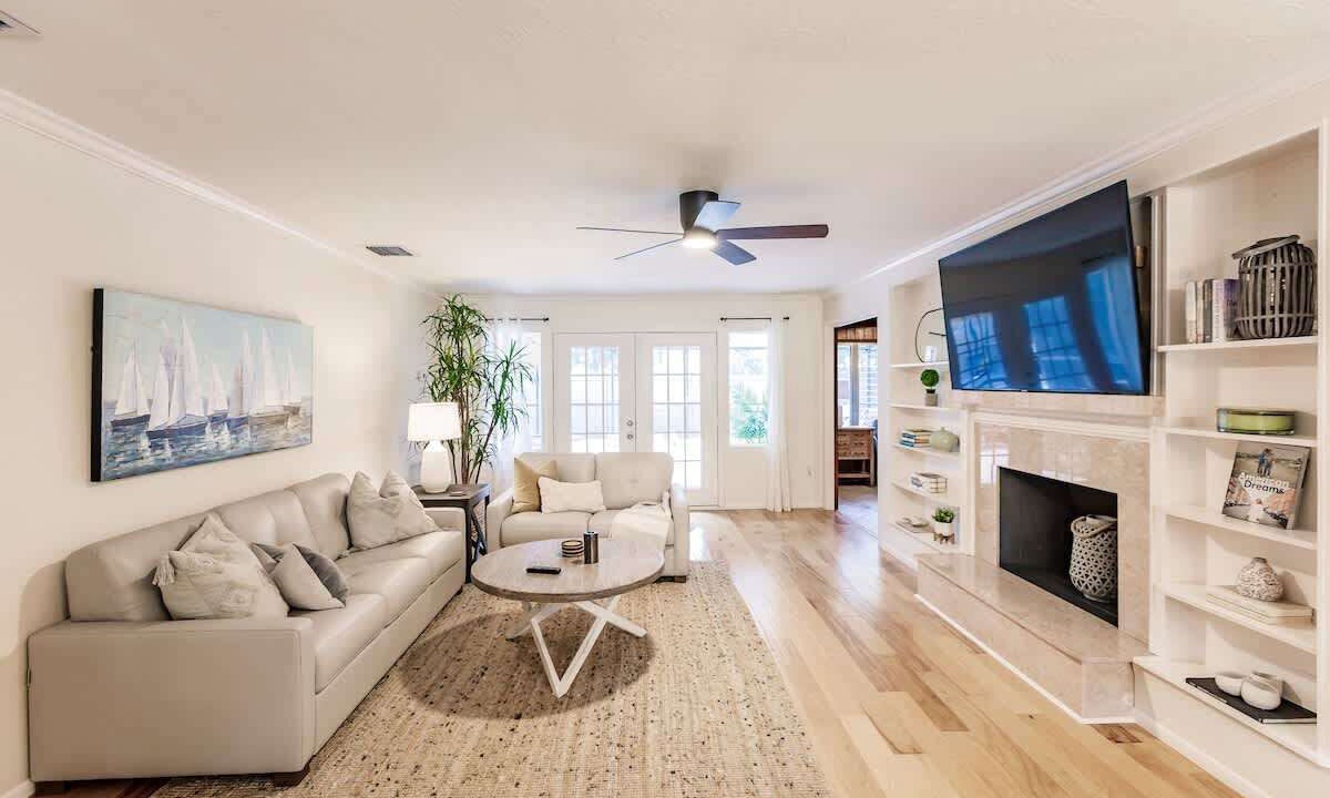 Photo of Livingroom in Indian Beach Sapphire Shores