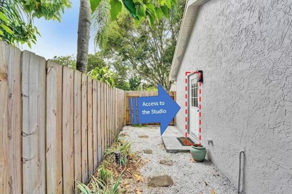 Photo of Outdoor in Weston