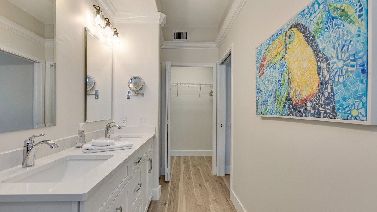 Photo of Bathroom in Tropical Cove