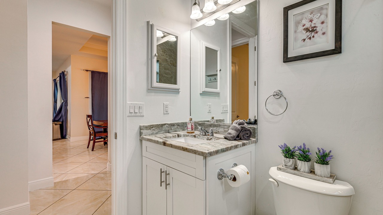 Photo of Bathroom in San Carlos Park