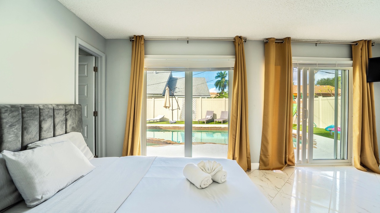 Photo of Bedroom in Tropic Palms