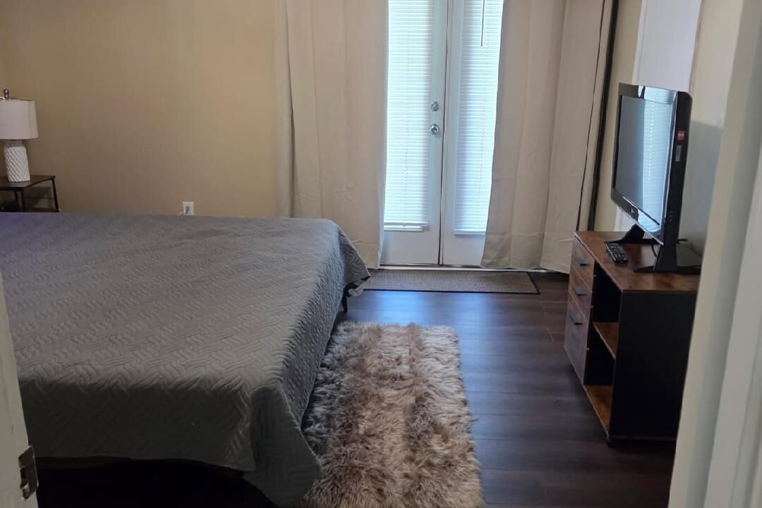 Photo of Bedroom in Tallahassee