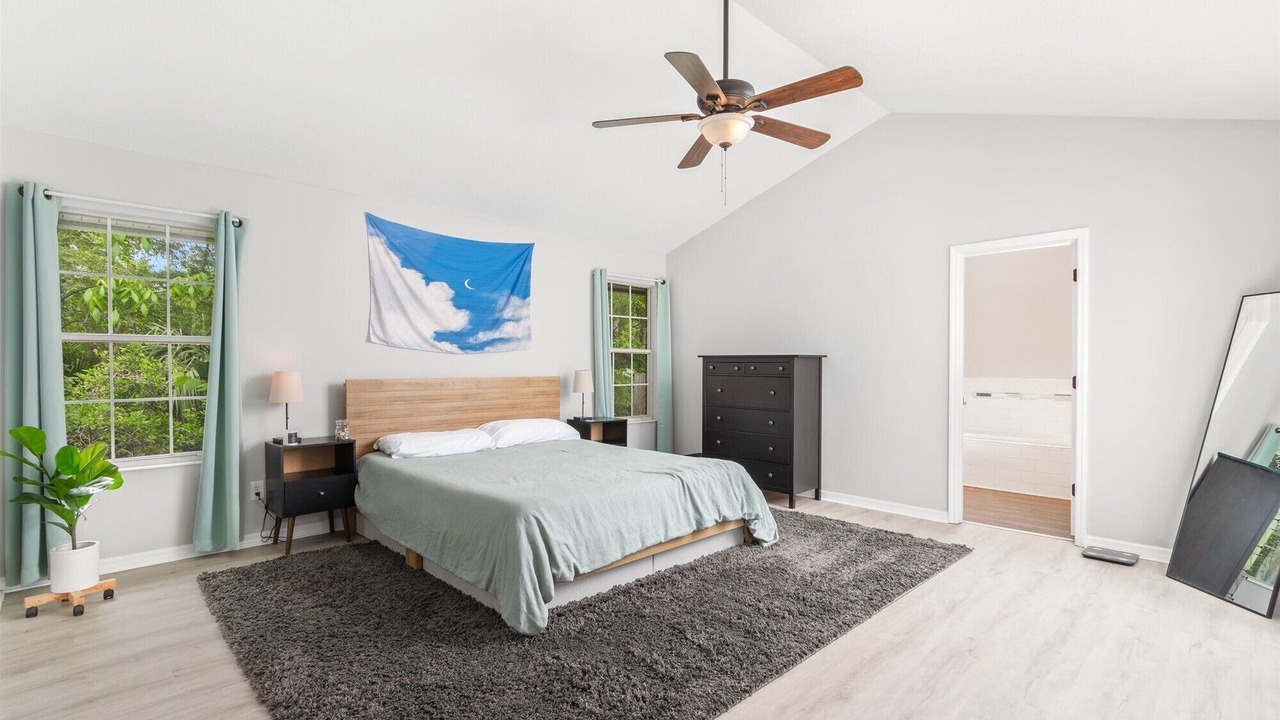 Photo of Bedroom in Golden Glades - The Woods