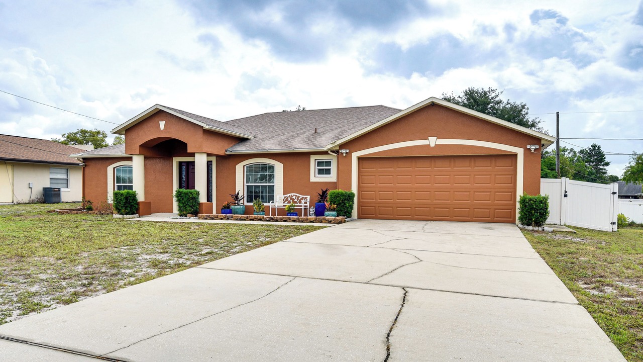 Photo of Outdoor in Deltona Lakes