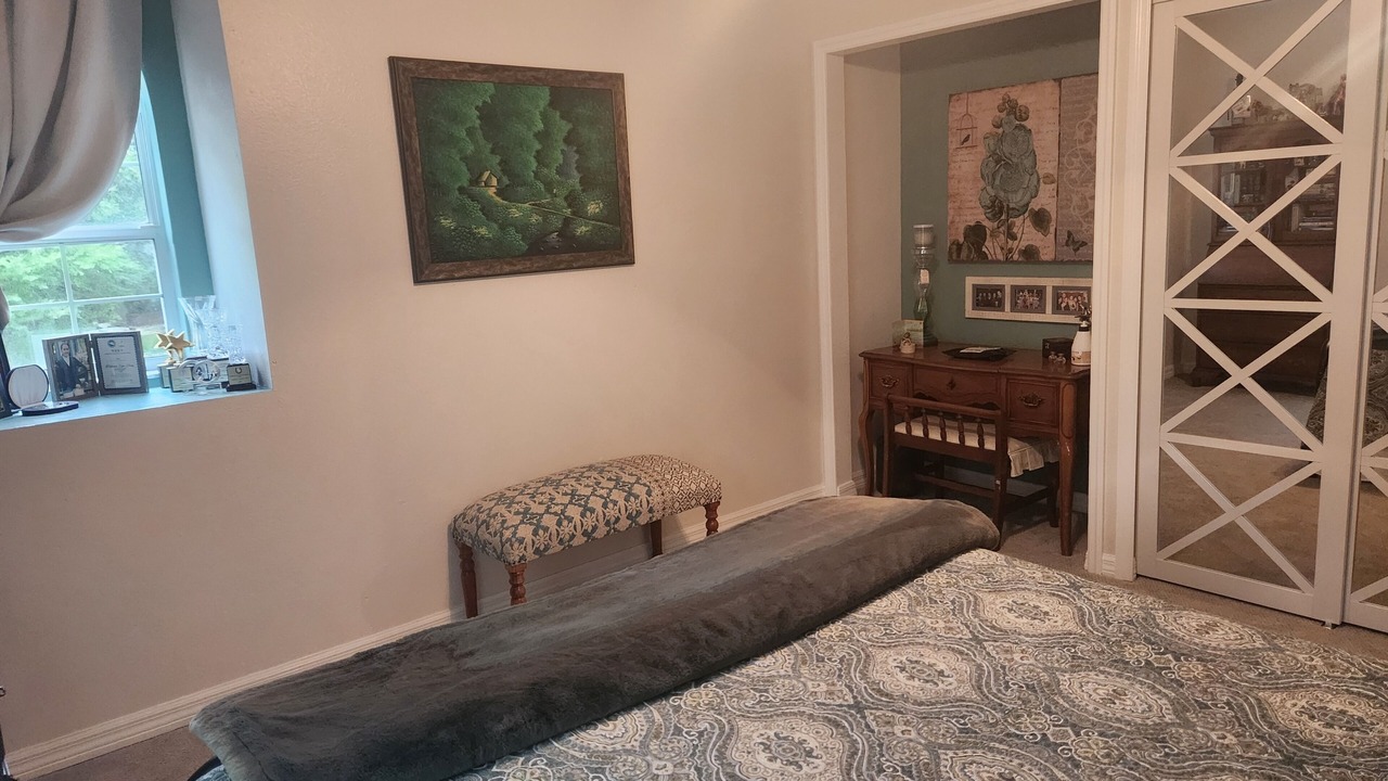 Photo of Bedroom in Fellowship