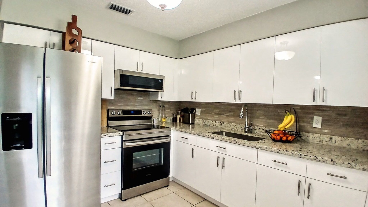 Photo of Kitchen in Sebastian Highlands