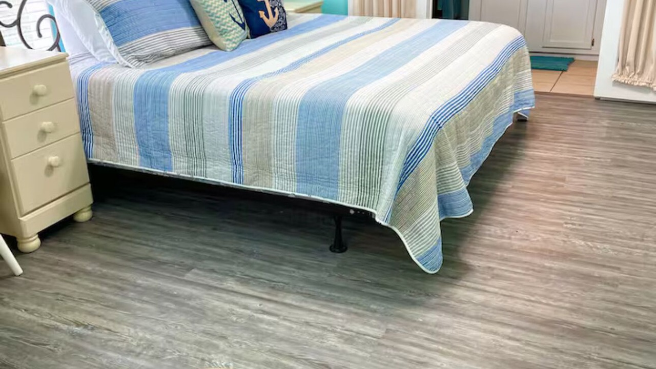 Photo of Bedroom in Crescent City