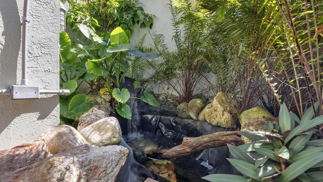Photo of Outdoor in Greenview Shores
