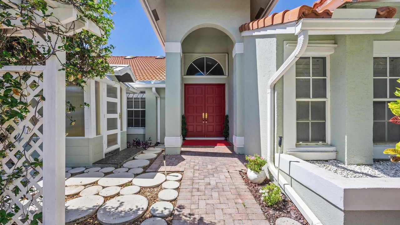 Photo of Outdoor in Greenview Shores
