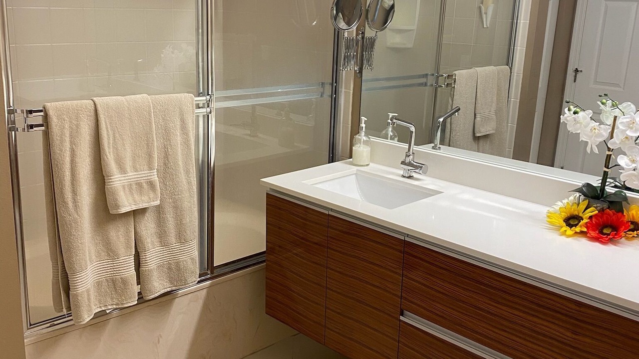 Photo of Bathroom in Pembroke Pines