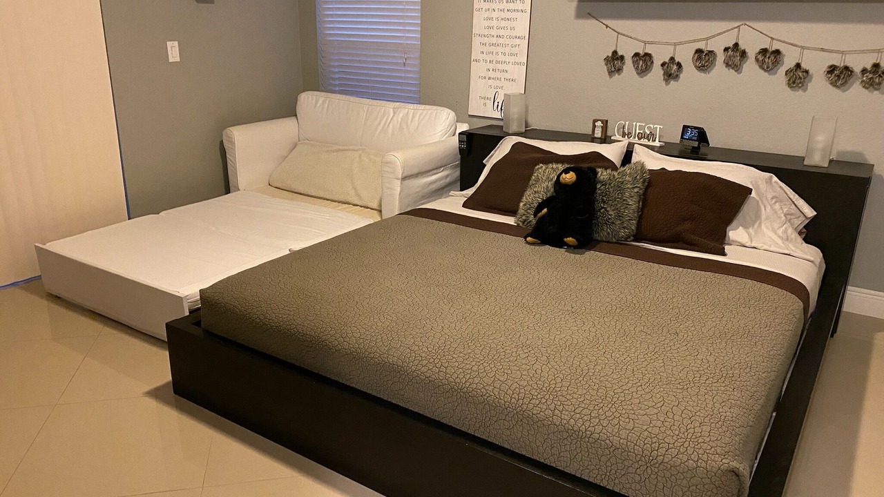 Photo of Bedroom in Pembroke Pines
