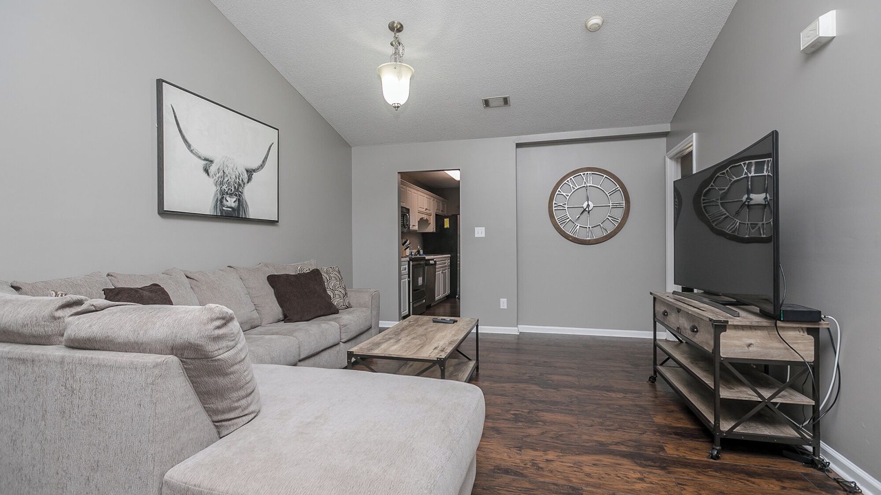 Photo of Livingroom in National Hills