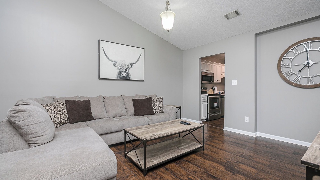 Photo of Livingroom in National Hills