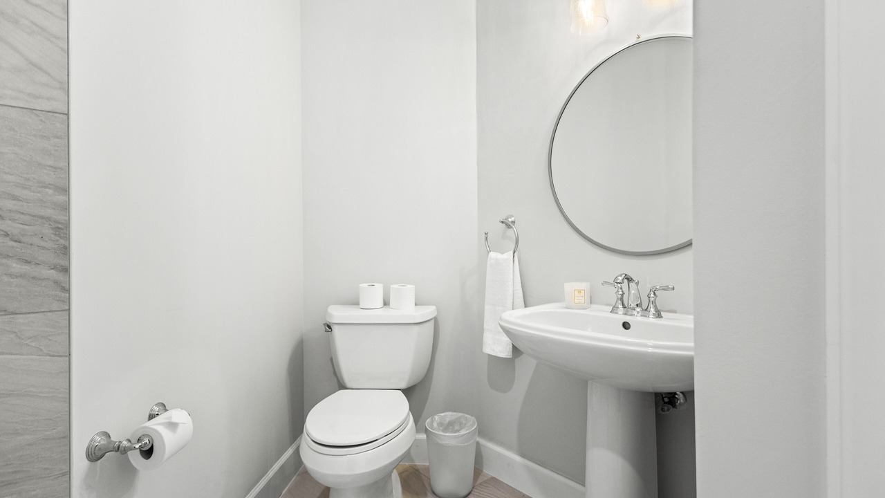 Photo of Bathroom in Vanderbilt Beach