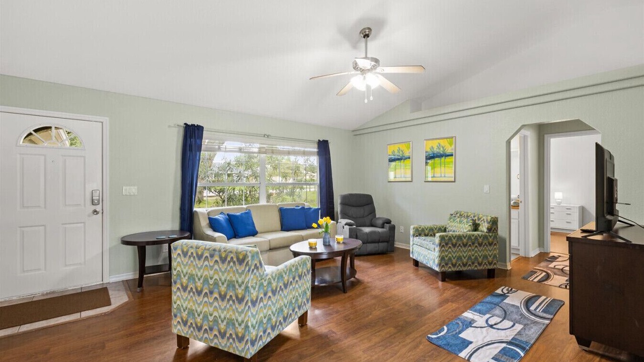 Photo of Bedroom in Candler