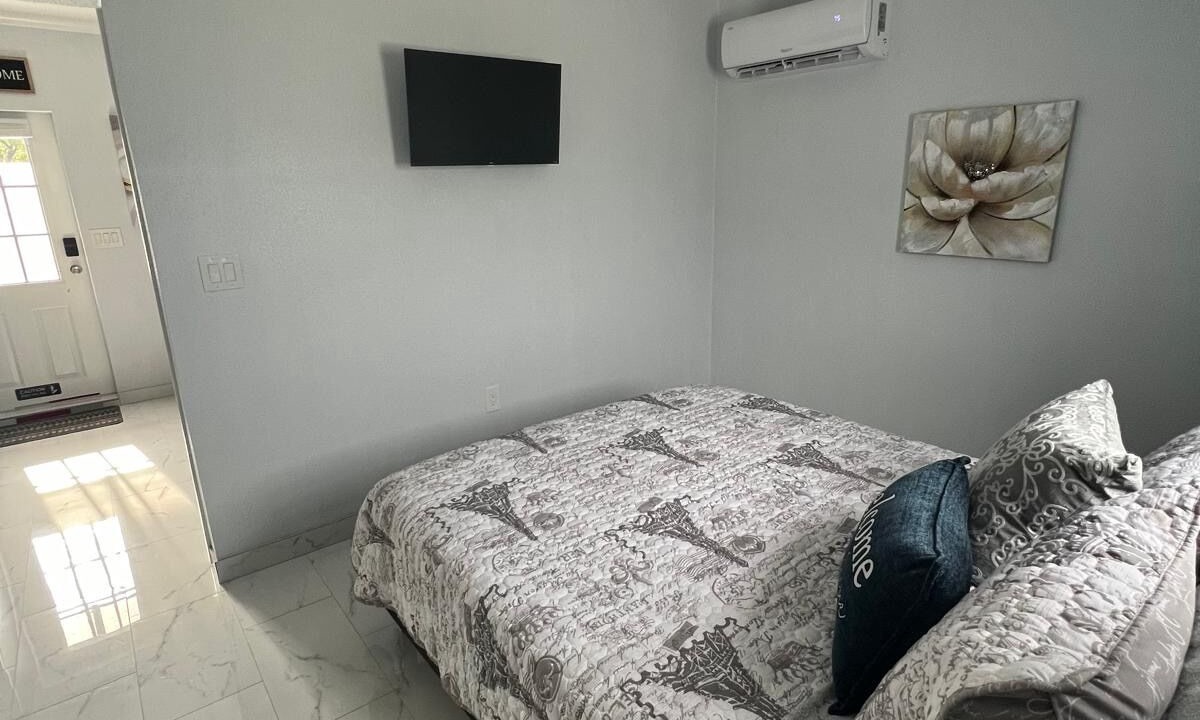 Photo of Bedroom in Lakeland