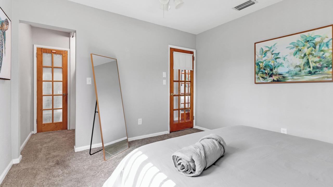 Photo of Bedroom in El Portal