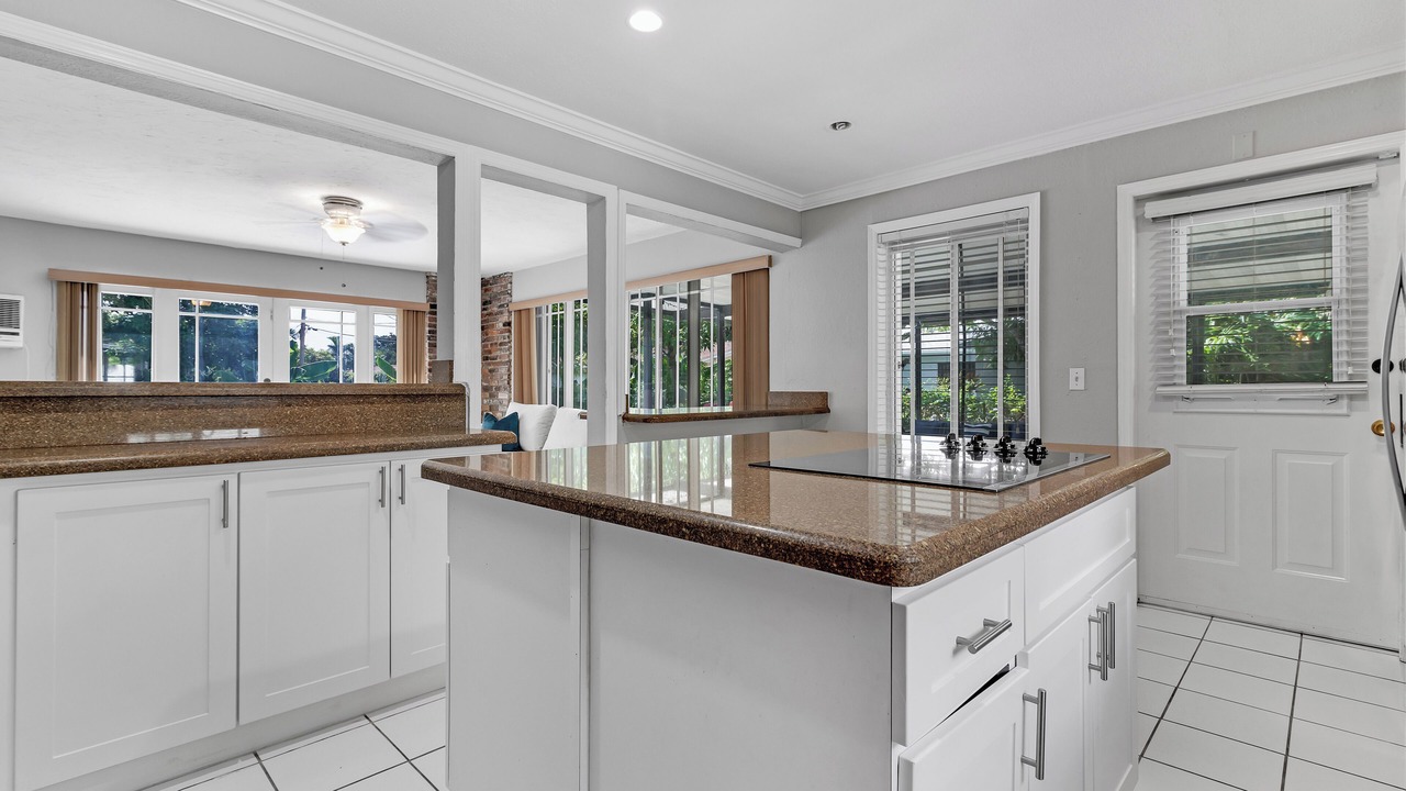 Photo of Kitchen in El Portal