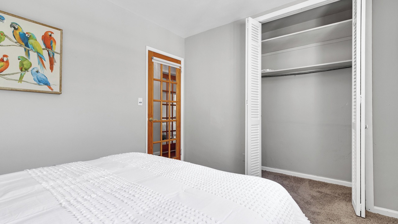 Photo of Bedroom in El Portal