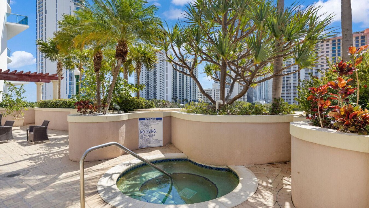 Photo of Outdoor in Sunny Isles Beach