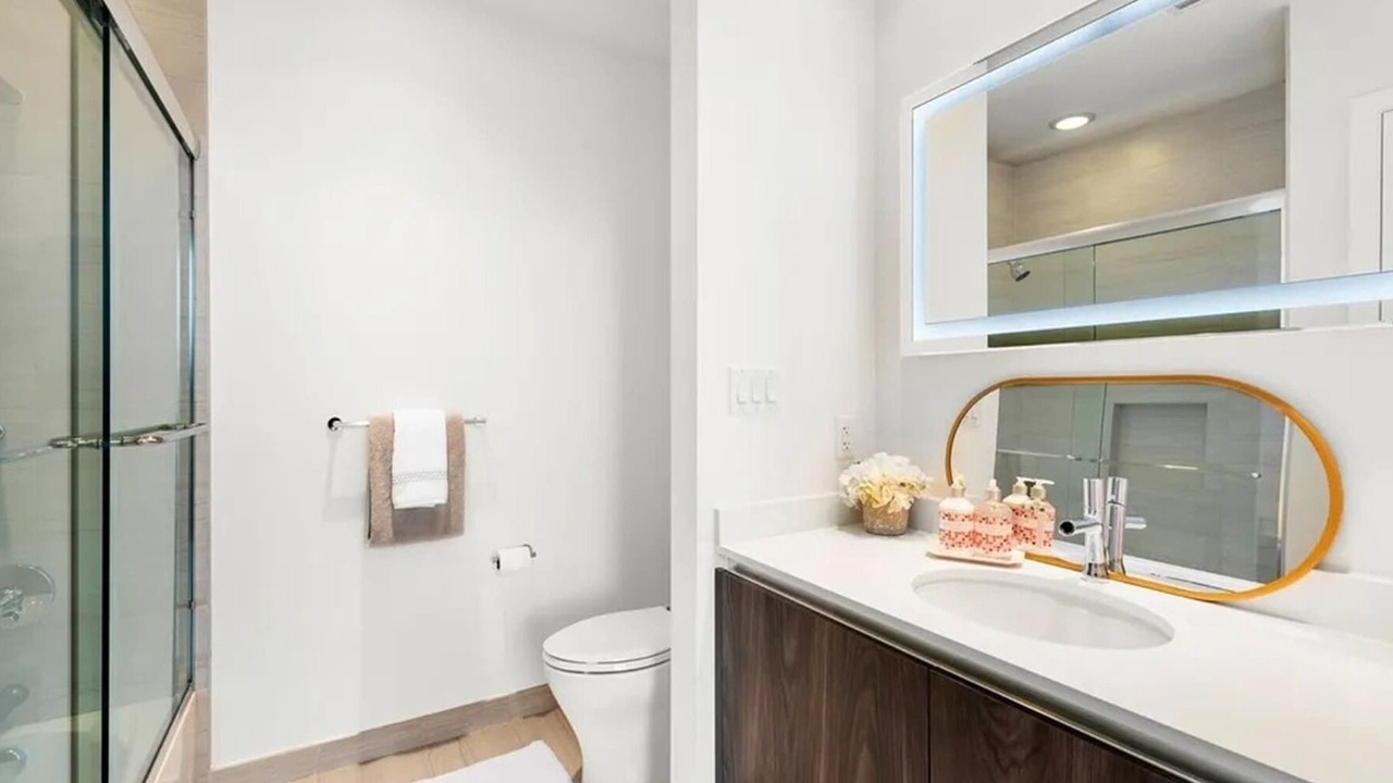 Photo of Bathroom in Central Fort Lauderdale