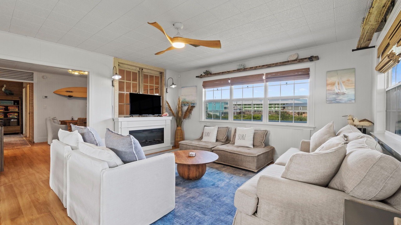 Photo of Livingroom in Fort Morgan Pines