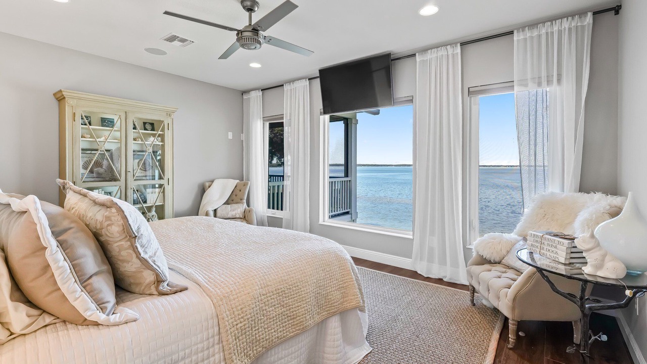 Photo of Bedroom in Weirsdale