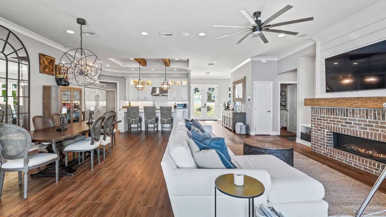 Photo of Livingroom in Weirsdale