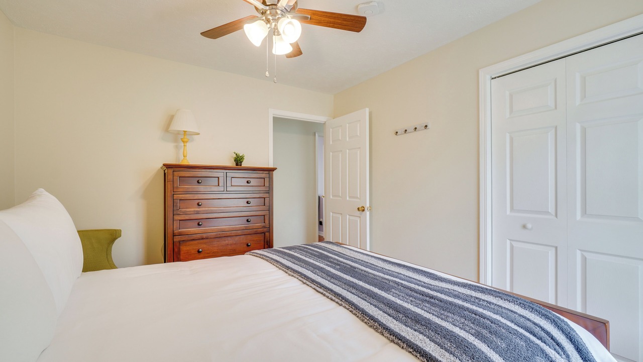 Photo of Bedroom in Crossville