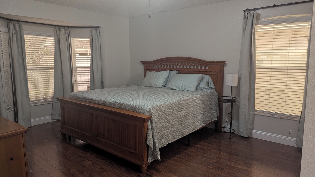Photo of Bedroom in Lutz