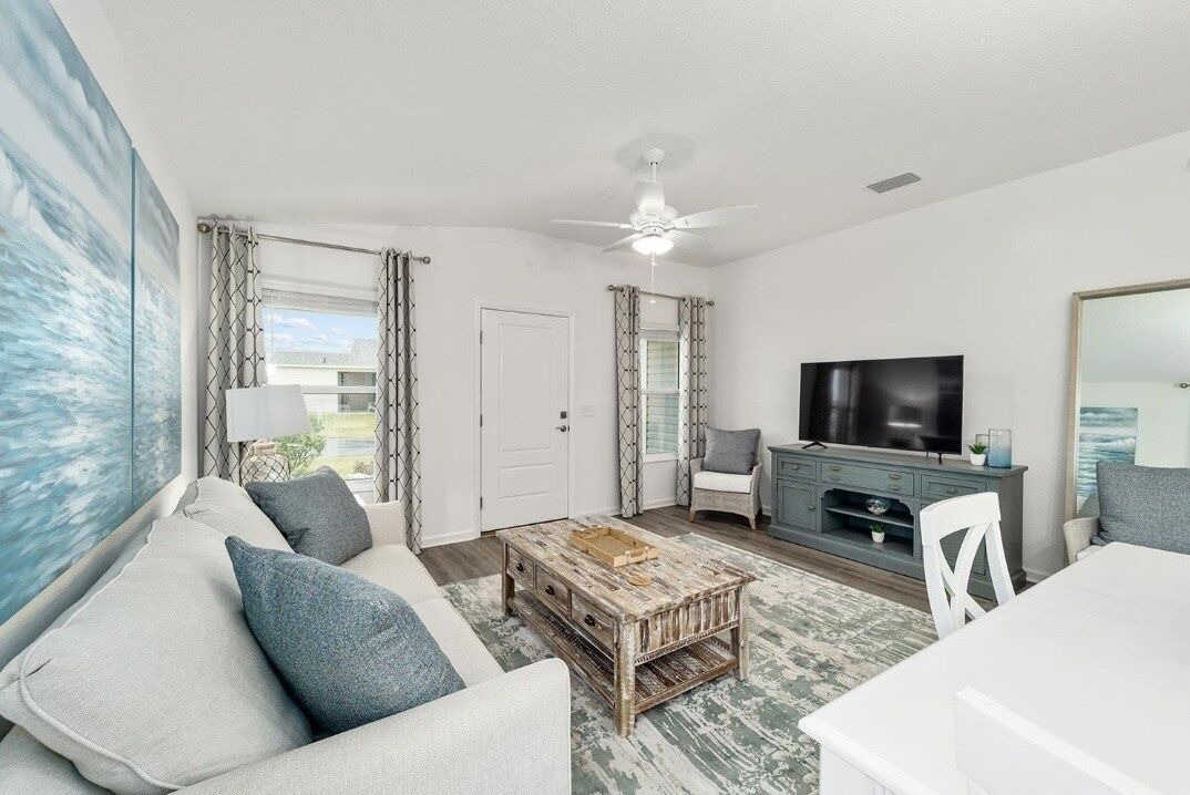 Photo of Livingroom in Okahumpka