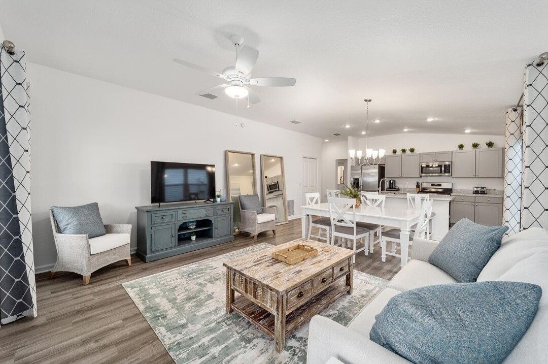 Photo of Livingroom in Okahumpka